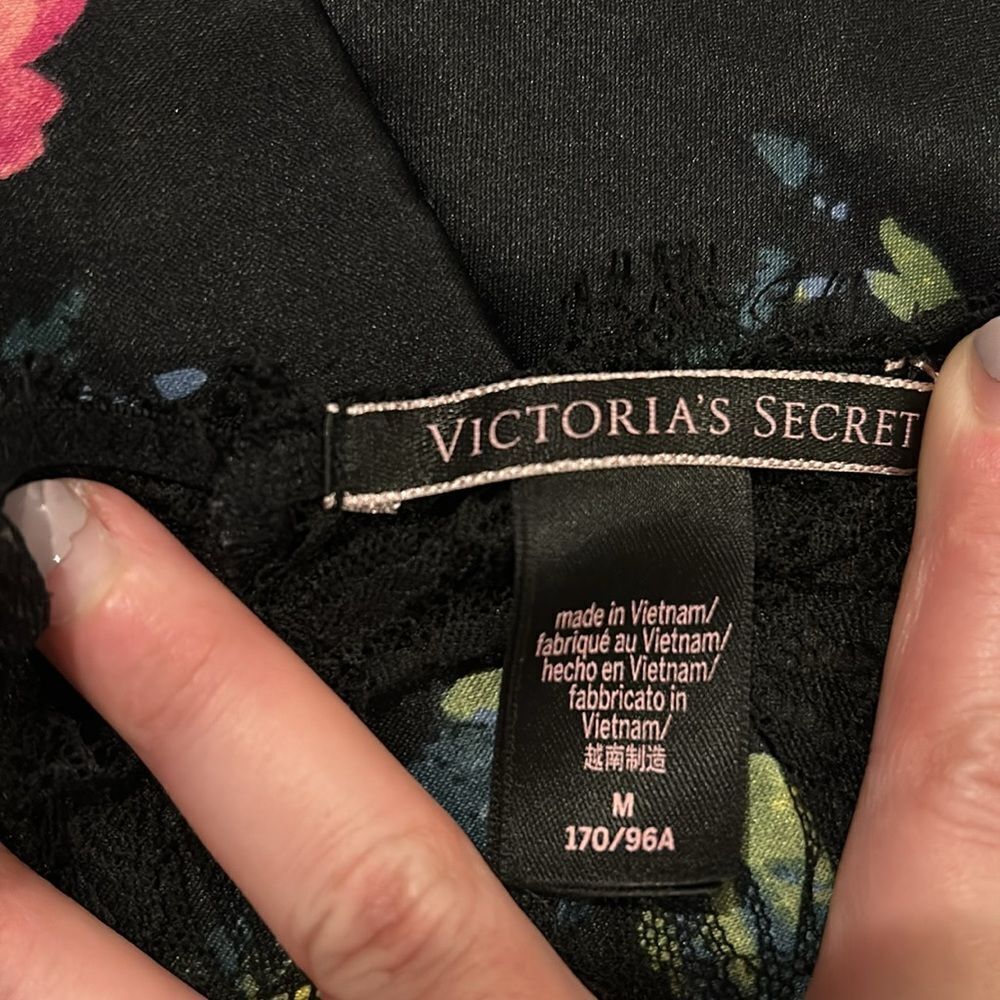Victoria secret black and pink floral lace night gown - Picture 3 of 7